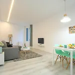 Arroka Suite Apartment